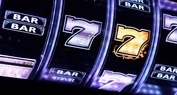 menangbet VIP Roulette live studio with professional croupier